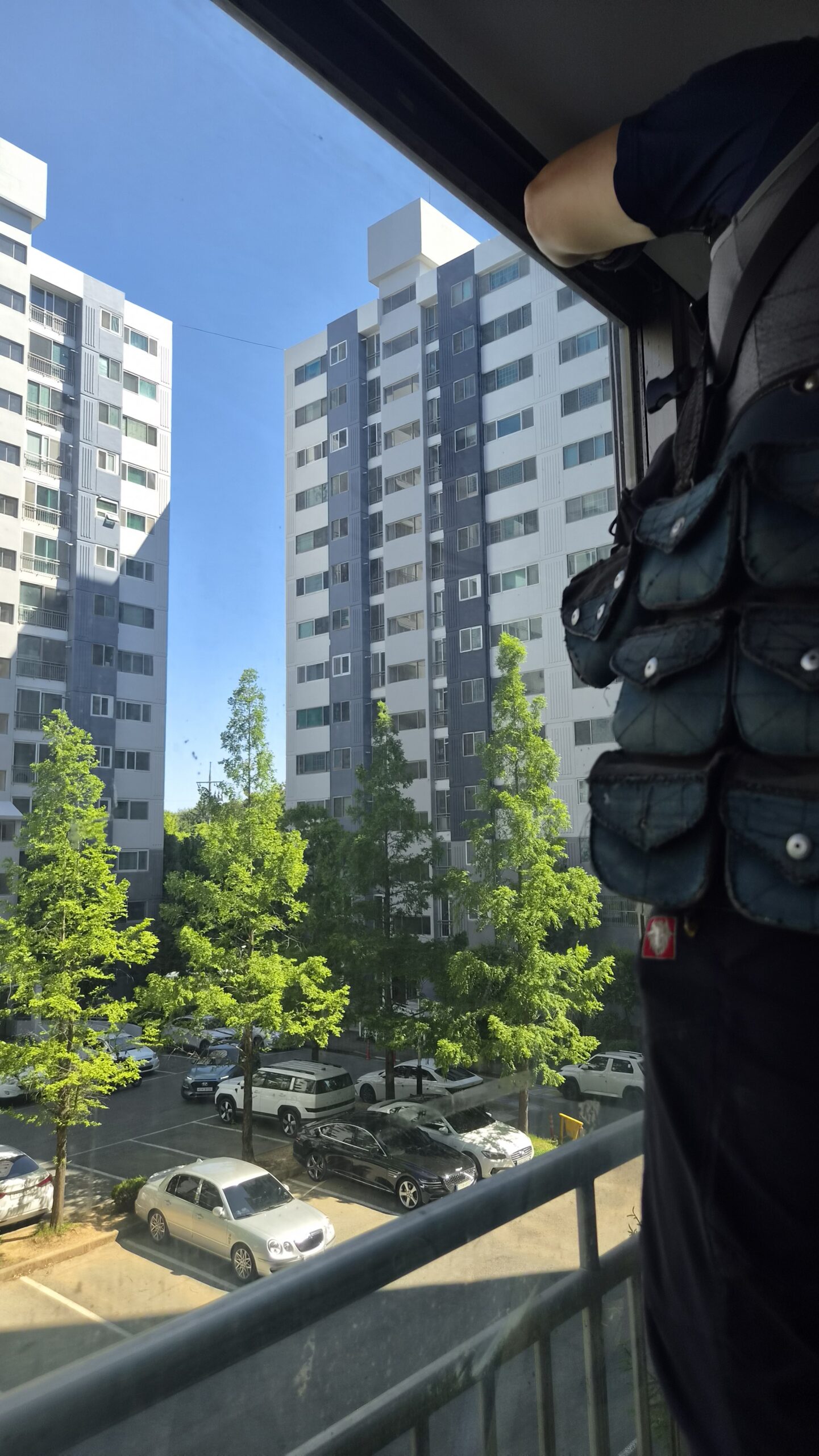 울산 북구 상안동 쌍용아진아파트 베란다 콤비 롤스크린 시공 시공 과정 7
